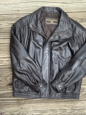 Members Only black vintage Leather Bomber Jacket